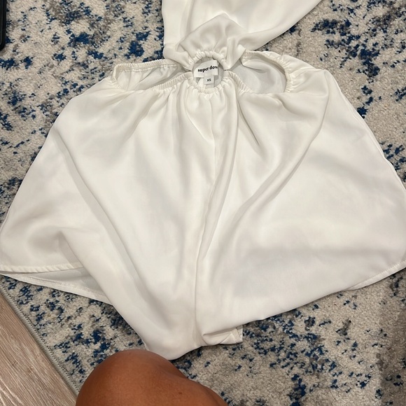 Revolve super down white romper size xs - Picture 3 of 3